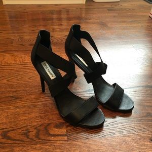 🔹2 for 25🔹Steve Madden Heels